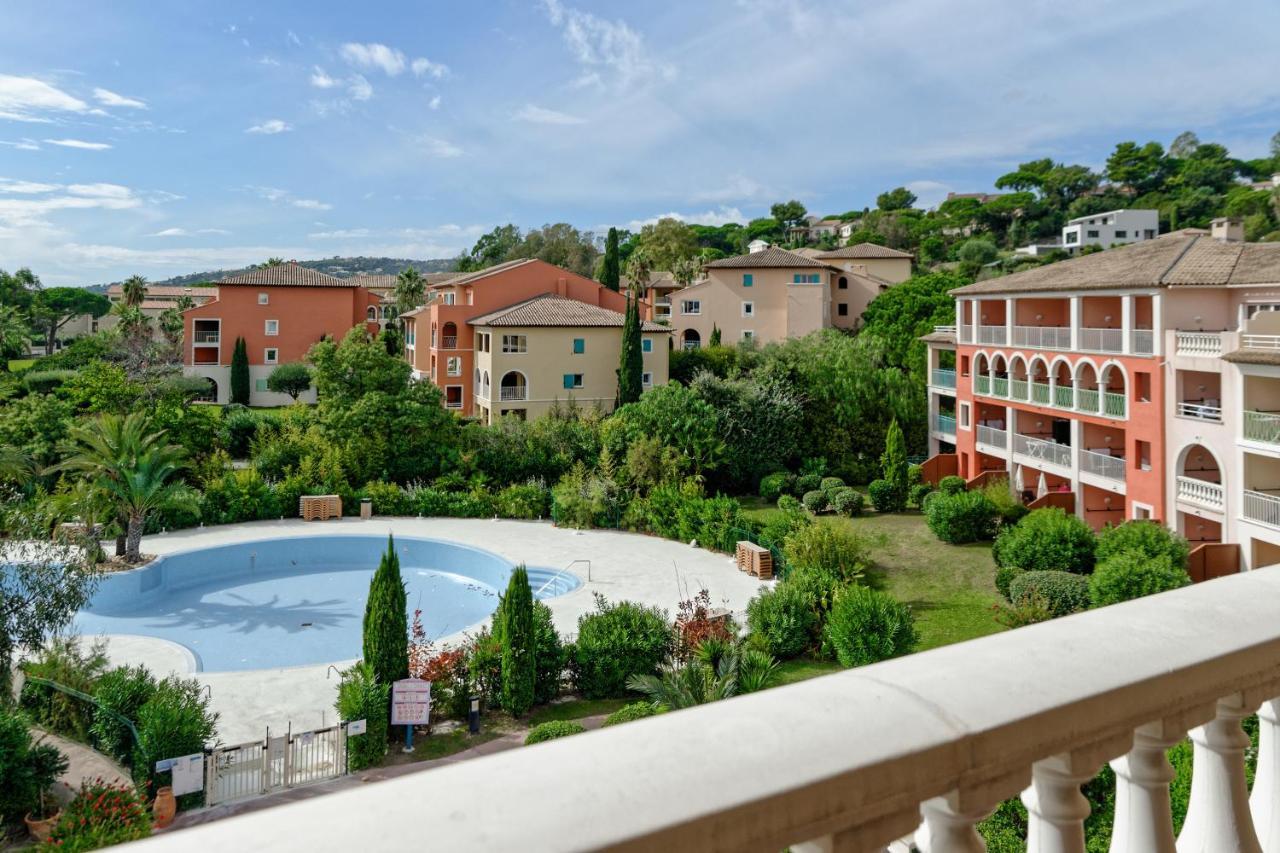 Residence Pierre & Vacances Premium Les Calanques Des Issambres 雷以桑布尔 外观 照片