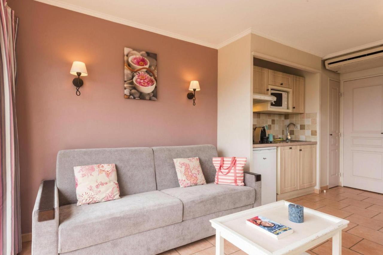 Residence Pierre & Vacances Premium Les Calanques Des Issambres 雷以桑布尔 外观 照片