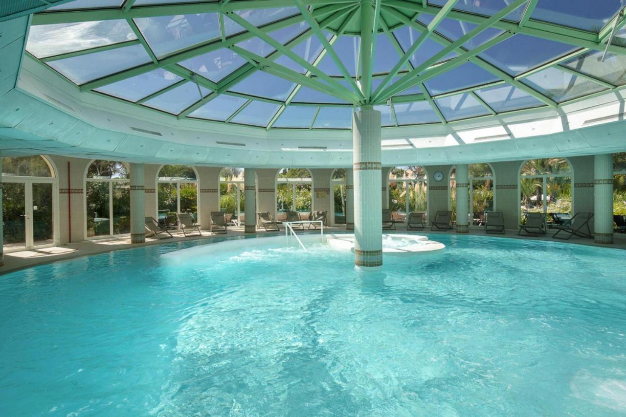 Residence Pierre & Vacances Premium Les Calanques Des Issambres 雷以桑布尔 外观 照片