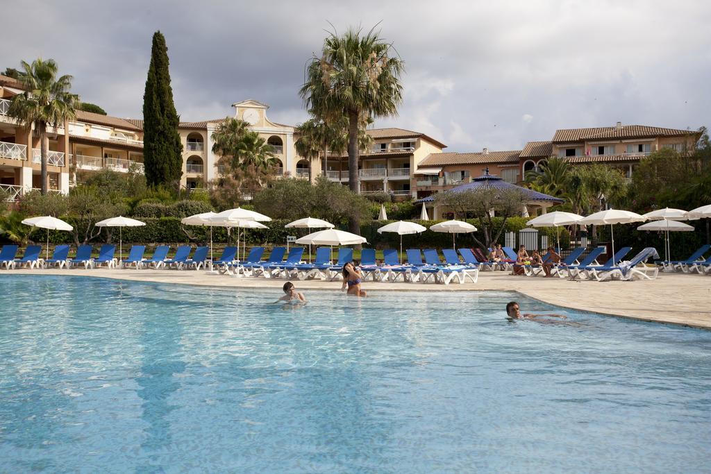Residence Pierre & Vacances Premium Les Calanques Des Issambres 雷以桑布尔 外观 照片