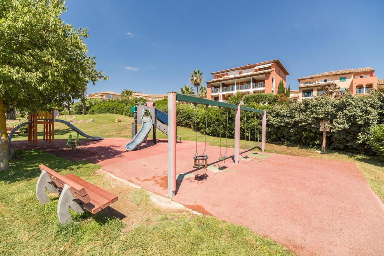 Residence Pierre & Vacances Premium Les Calanques Des Issambres 雷以桑布尔 外观 照片