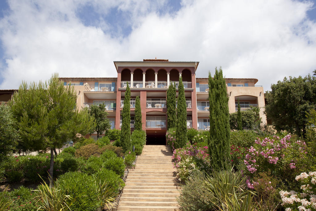 Residence Pierre & Vacances Premium Les Calanques Des Issambres 雷以桑布尔 外观 照片